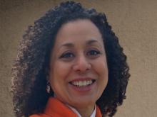 headshot of Zita Nunes, smiling